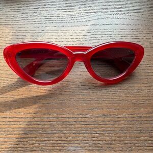 KREWE Sasha | cherry sunglasses